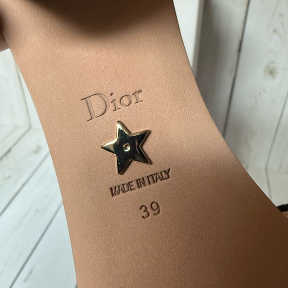 Christian Dior Embroidered Dway Heeled Slide Sandal Natural Sz 39 / 9 - Picture 13 of 14